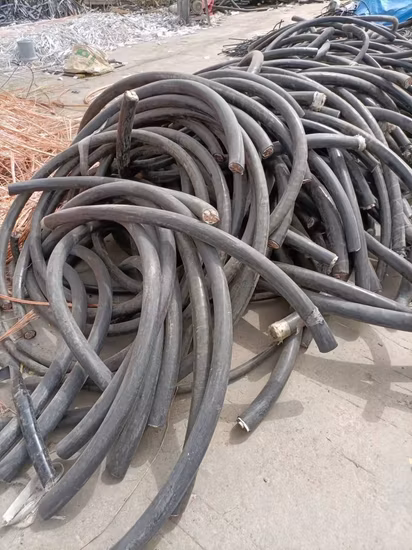 Le PVC XLPE d'ODM d'OEM a isolé les câbles électriques construisant le cuivre électrique 450V 750V